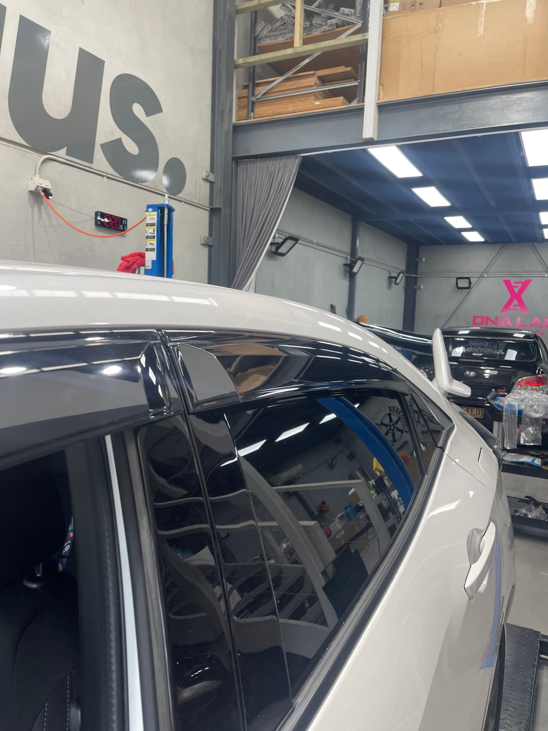 Honda Civic Hatch Weathershields - Image 2