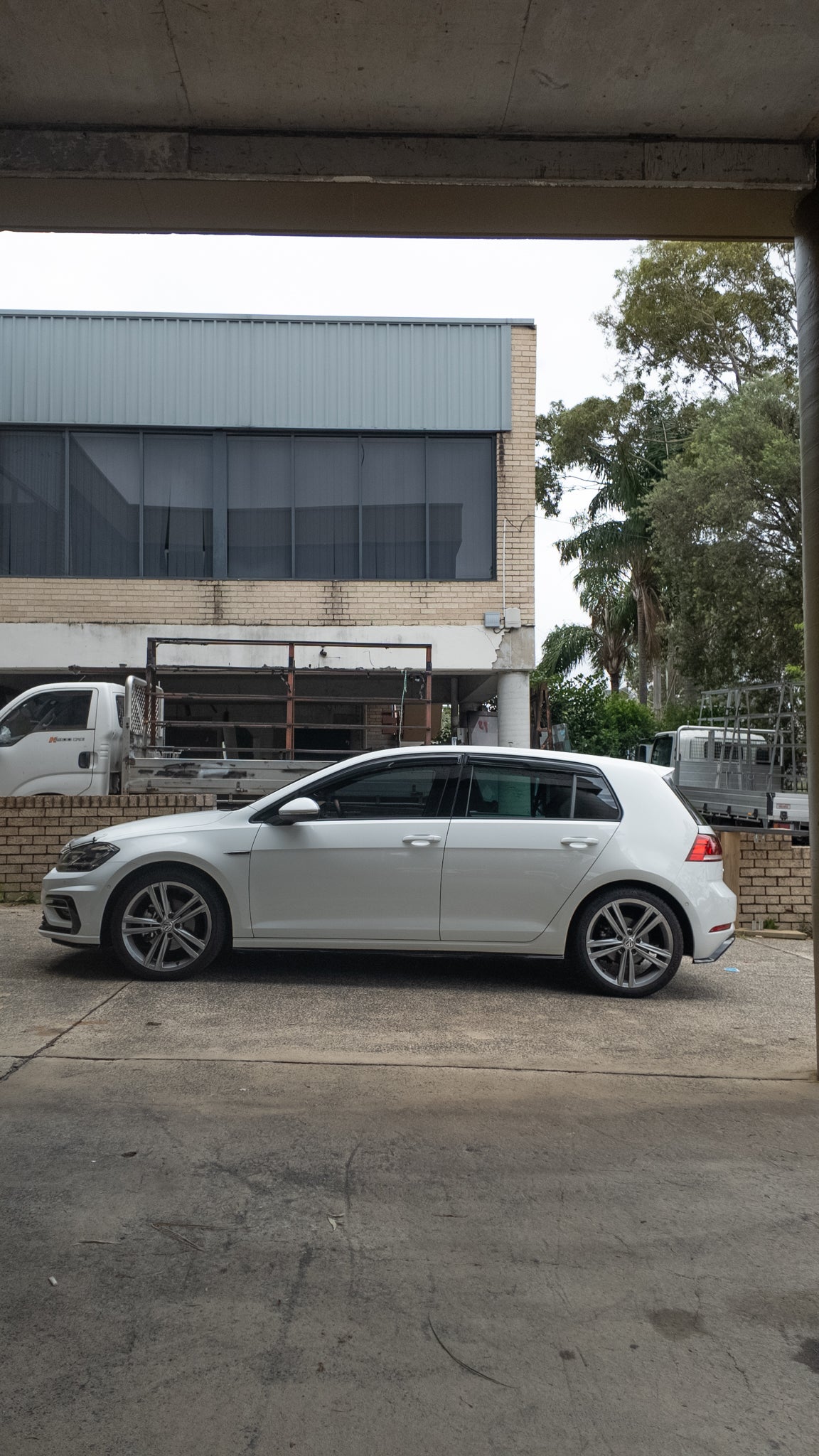 VW Golf MK7 / MK7.5 Weathershields - Image 6