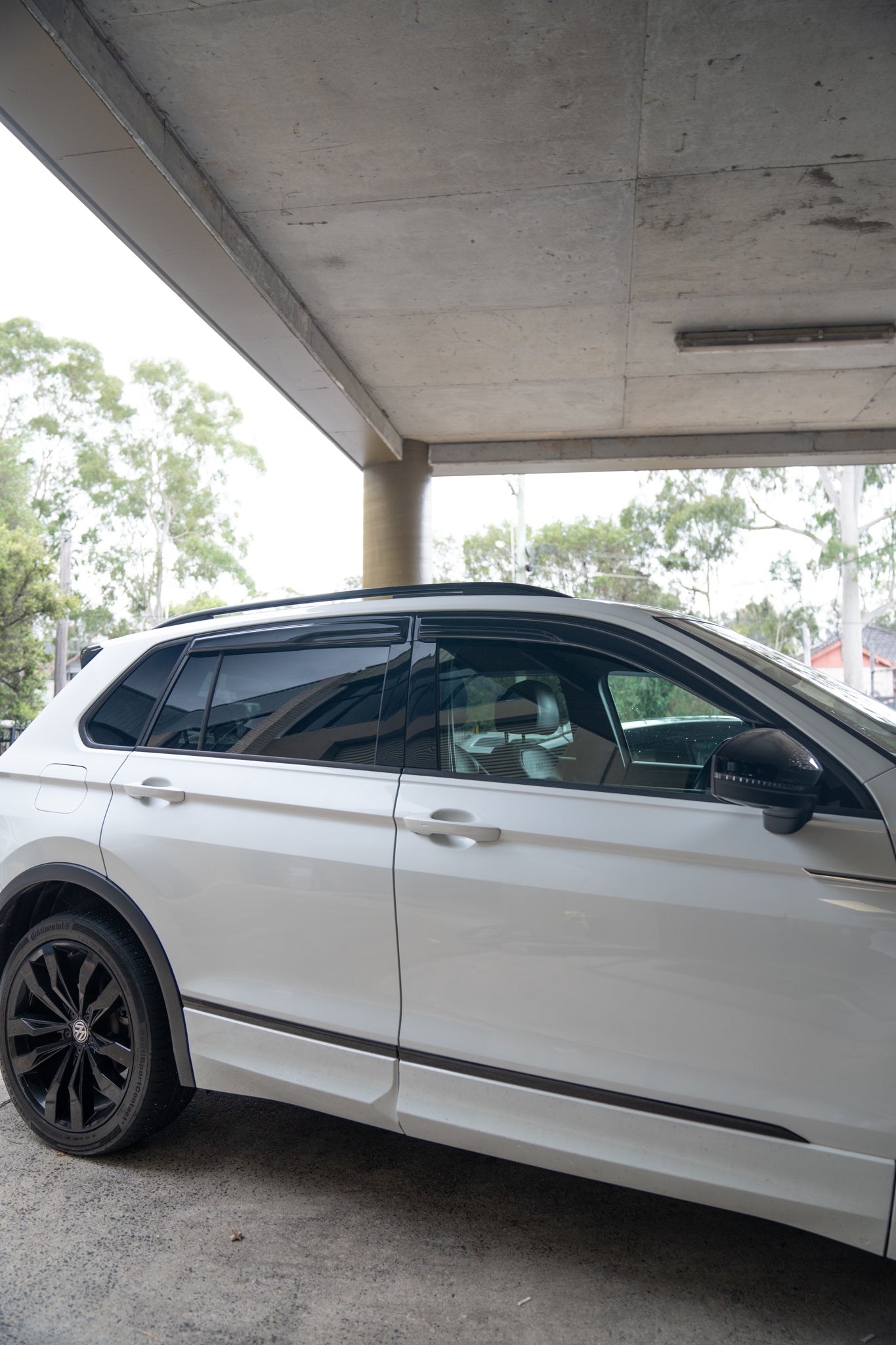 Volkswagen Tiguan Weathershields