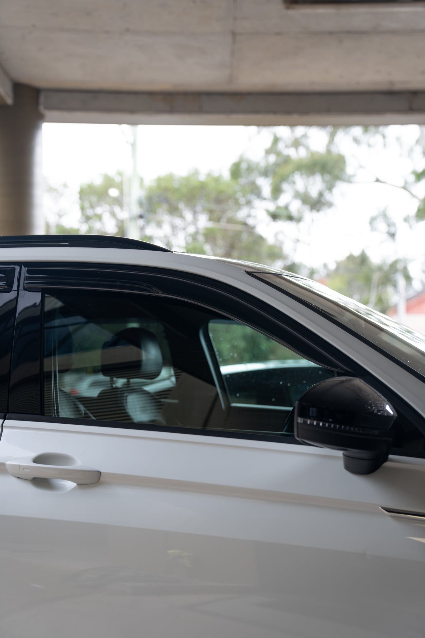 Volkswagen Tiguan Weathershields - Image 2