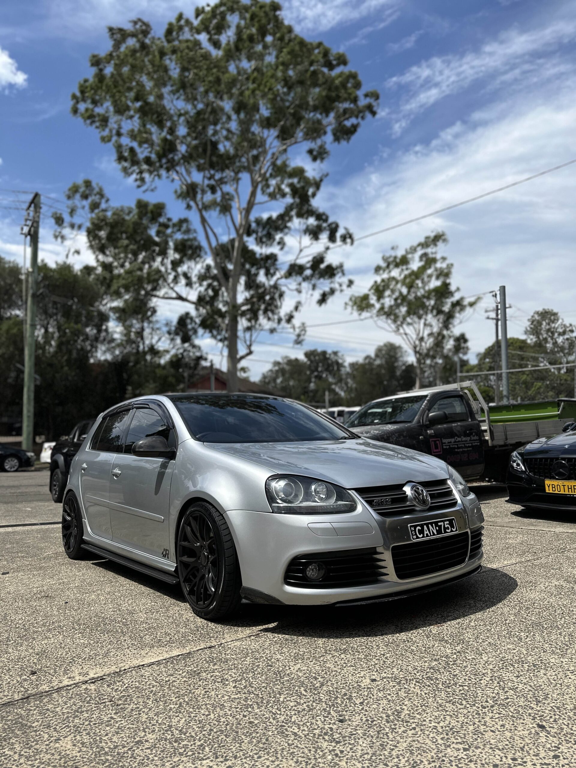 VW Golf MK5 Weathershields